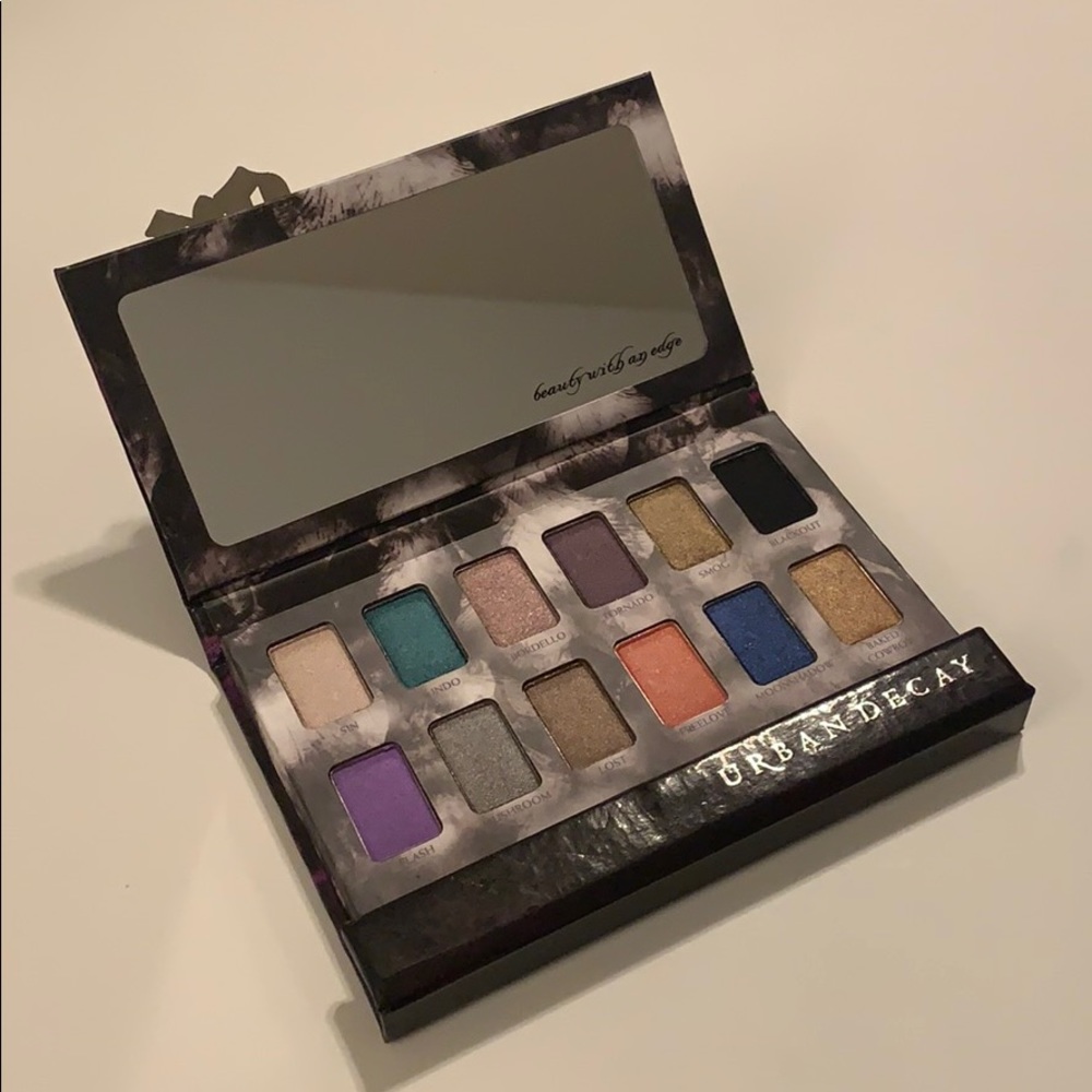 Urban Decay Shadow Box palette